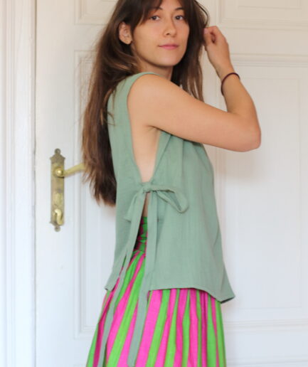 Deda Wickelbluse Damen mintgrün von hinten gebunden – ManduTrap Zero Waste Bio-Baumwolle